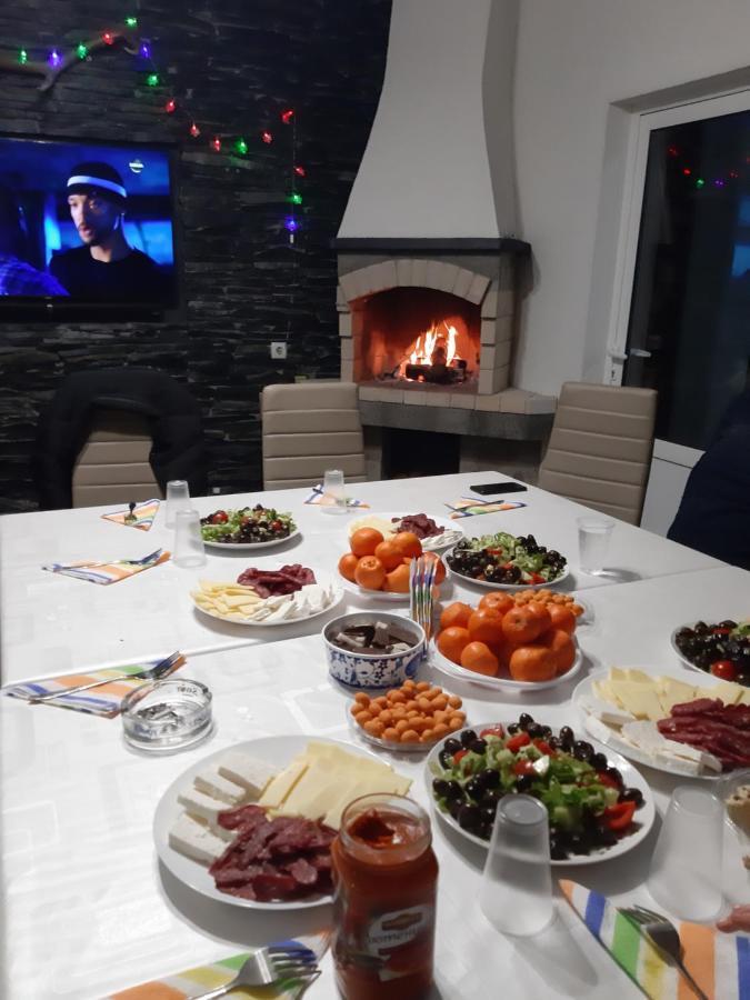 Вила Слънчев Бряг Доспат Экстерьер фото